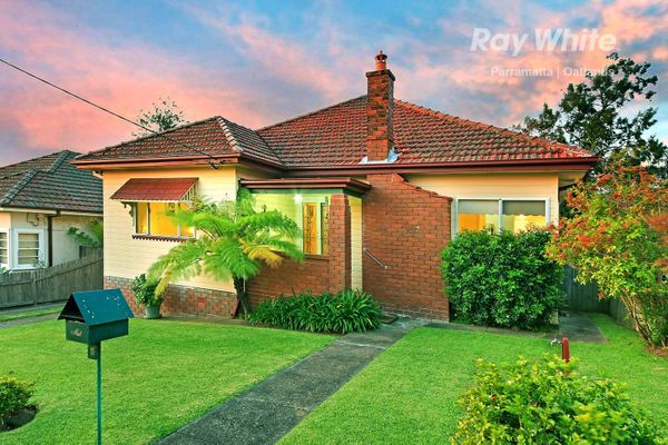 Classic and Comfortable Home Wentworthville NSW 2145